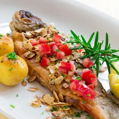 Ξενοδοχείο Astoria - Alexandra Kraemer Ek