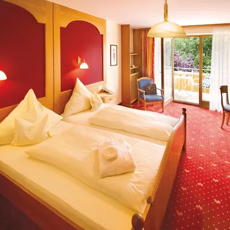 Hotel Astoria - Alexandra Kraemer Ek 3*