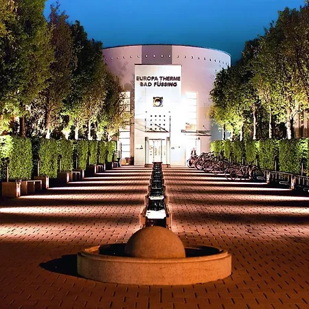 Astoria - Alexandra Kraemer Ek Hotel