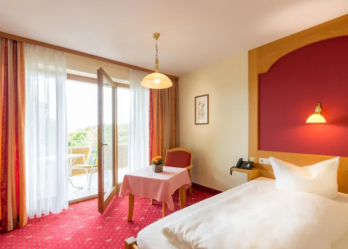 Astoria - Alexandra Krämer Ek 3*